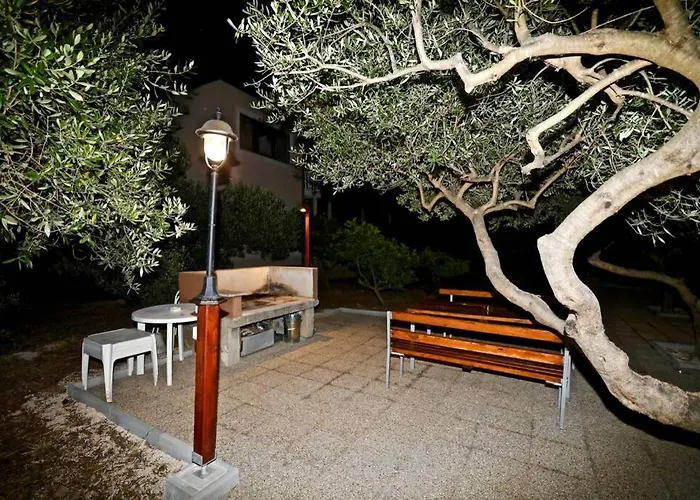 דירה Manora 2 Bedroom Sućuraj