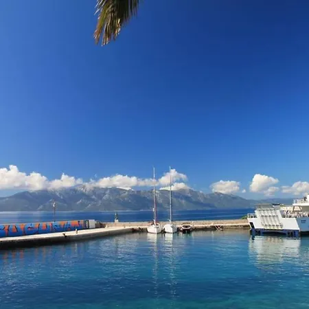 Manora 2 Bedroom Sućuraj